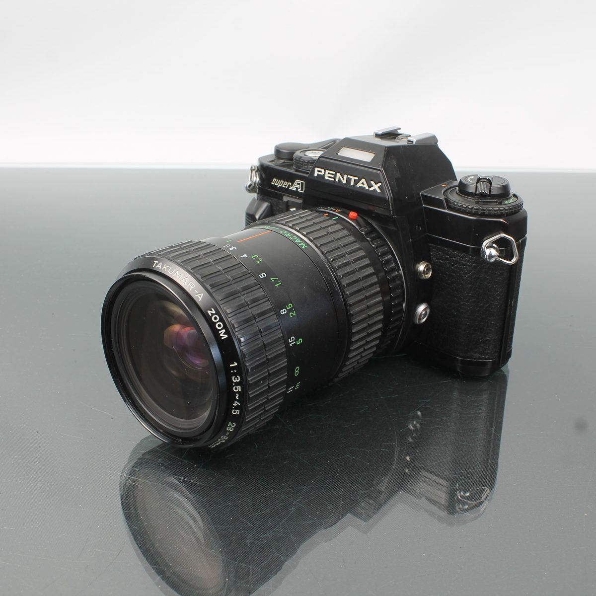 Pentax Super A + Takumar-A Zoom 28-80mm