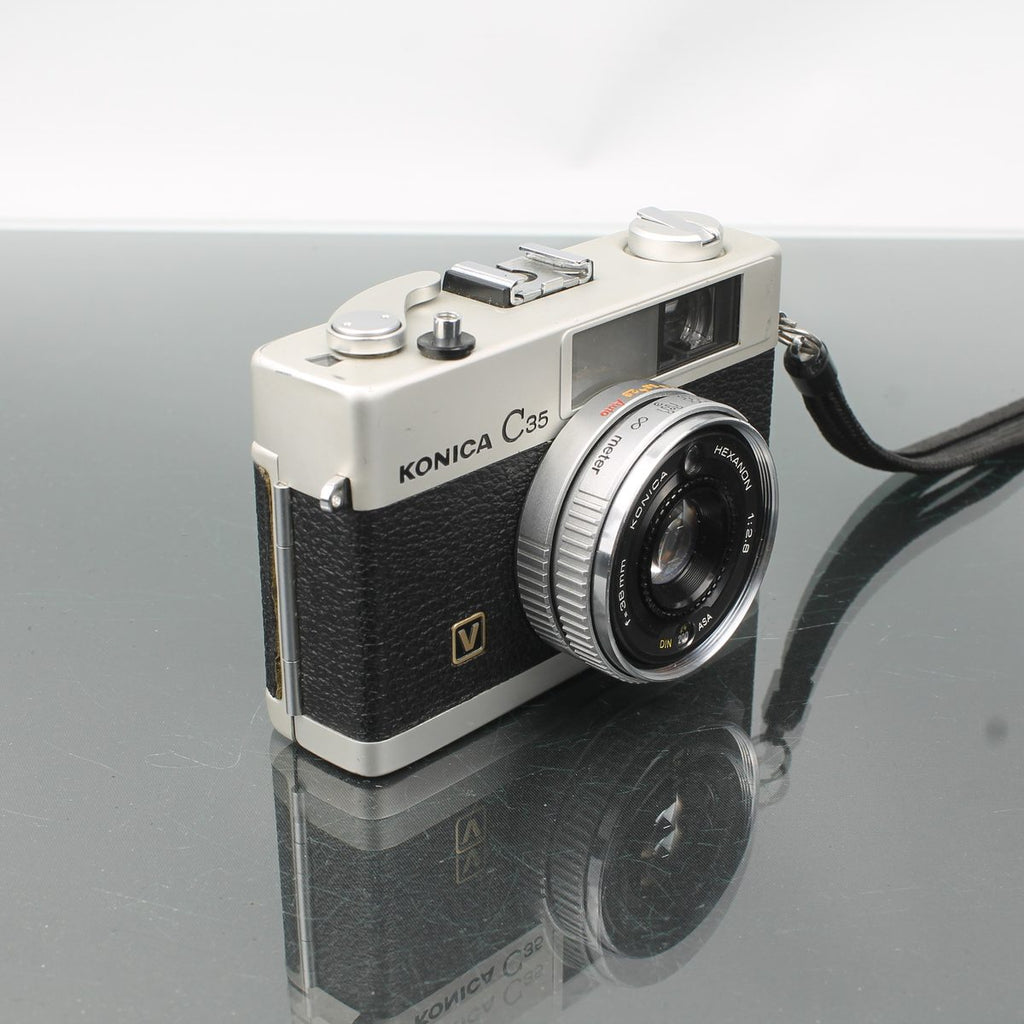 Konica C35 V
