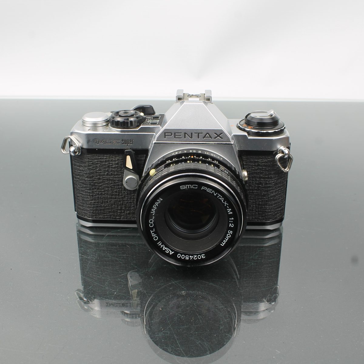 Pentax ME Super + SMC Pentax-M 1:2 50mm