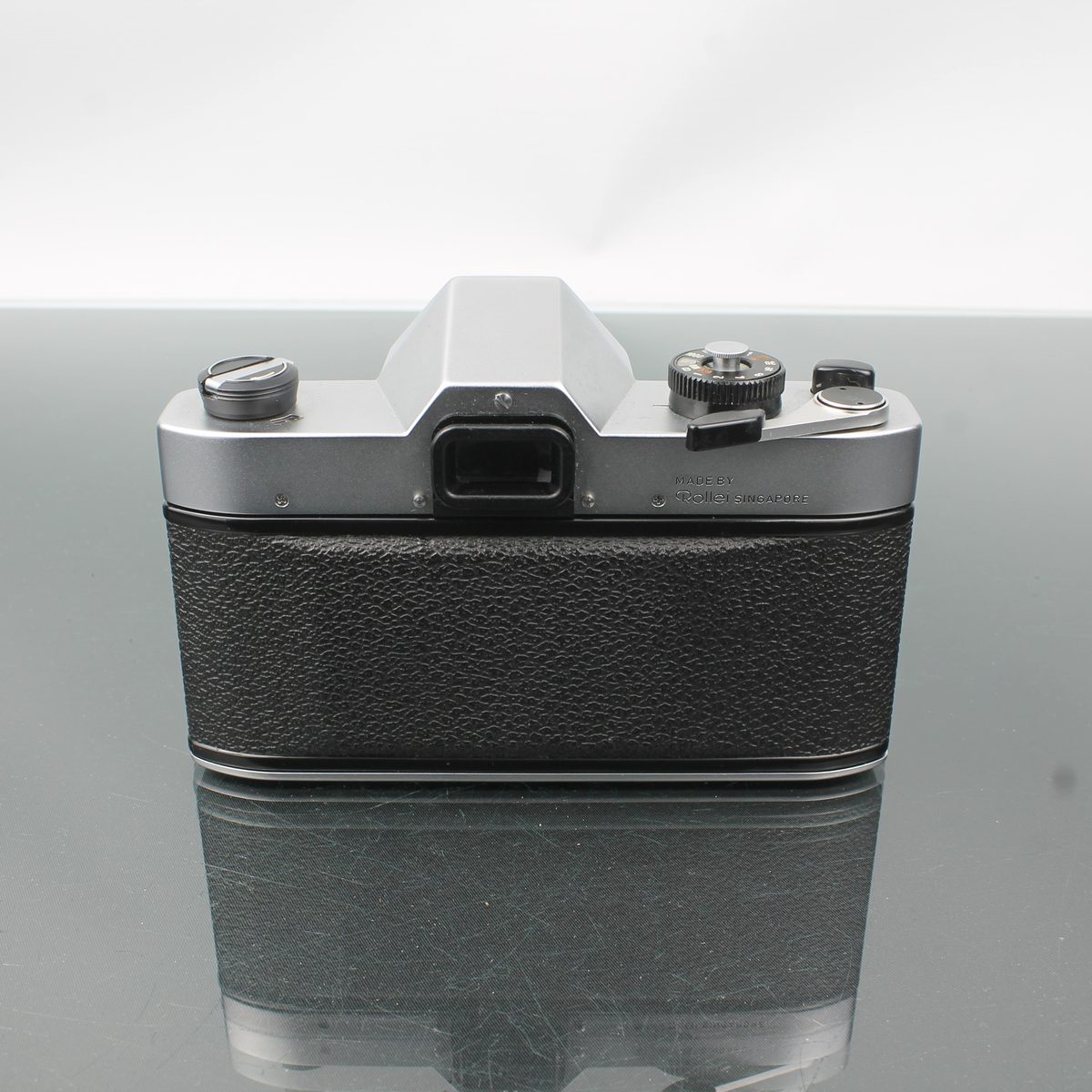 Rolleiflex SL35 + Planar 1.8/50