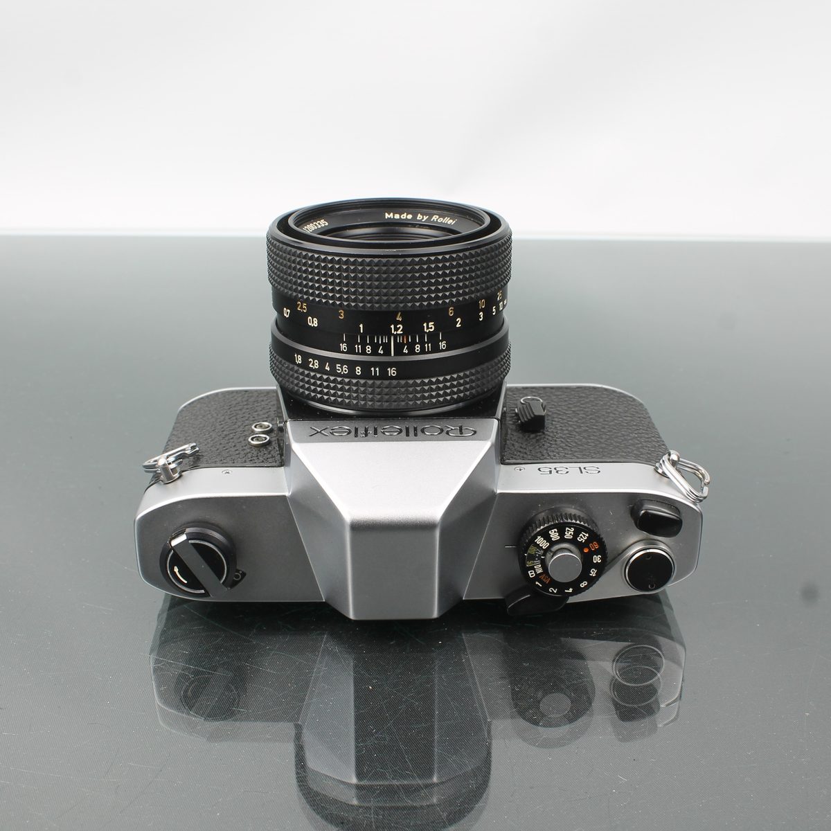 Rolleiflex SL35 + Planar 1.8/50