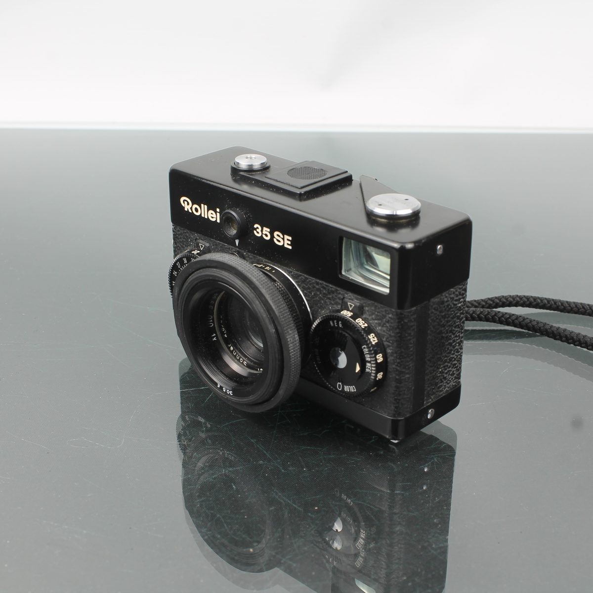 Rollei 35 SE