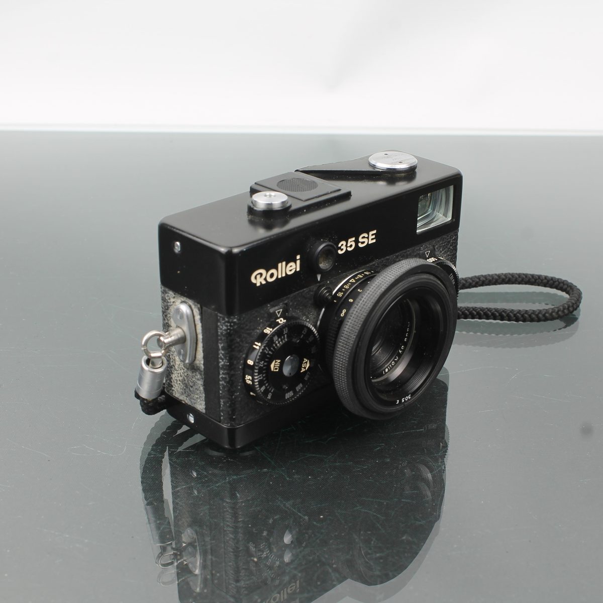 Rollei 35 SE
