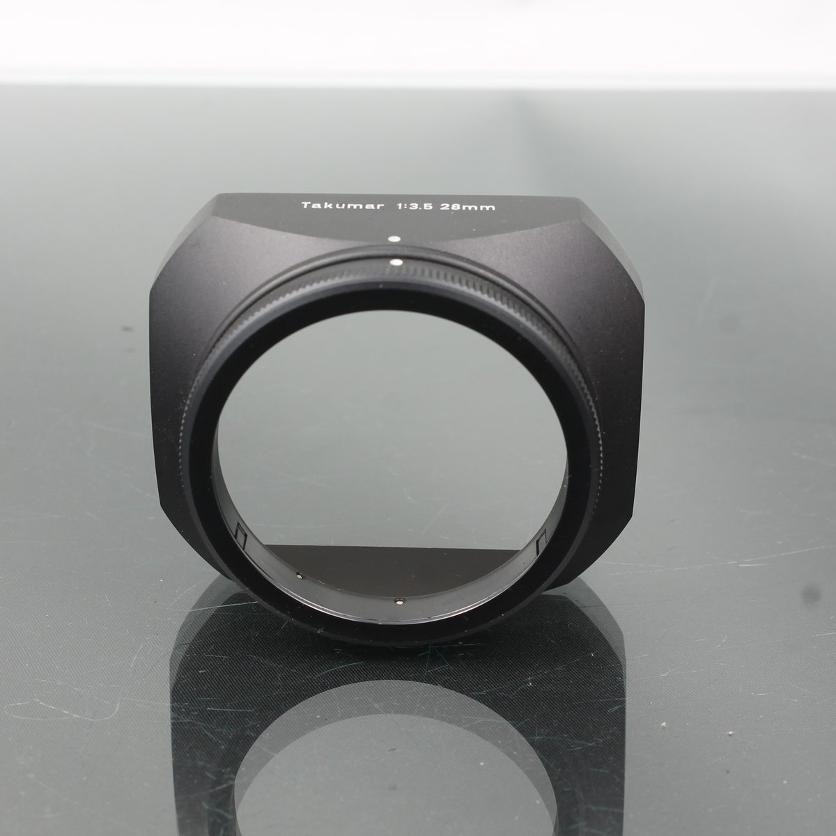 Asahi Pentax Takumar 1:3.5 28mm Lens hood