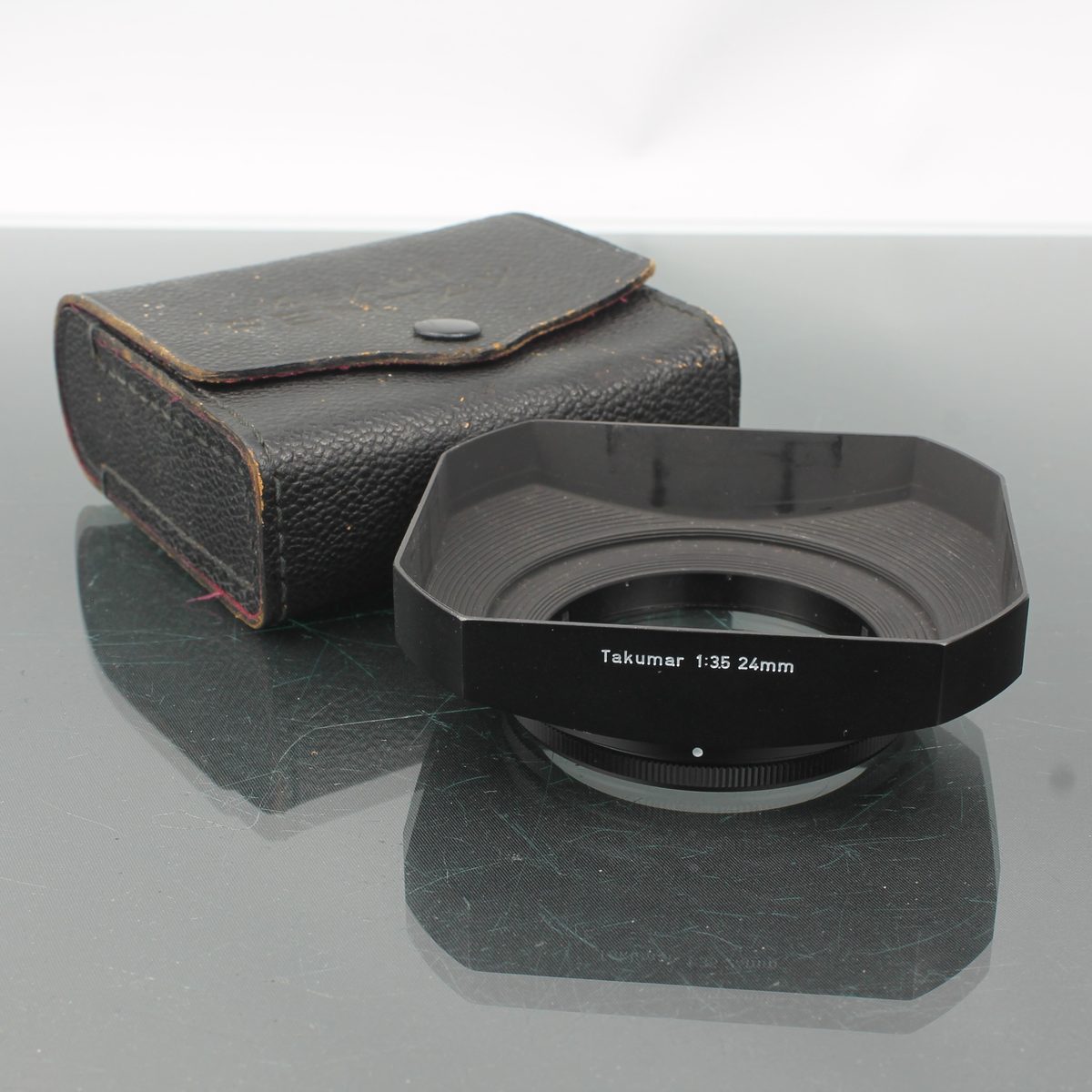 Asahi Pentax Takumar 1:3.5 24mm Lens hood