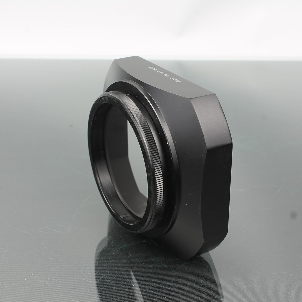 Asahi Pentax Takumar 1:3.5 24mm Lens hood