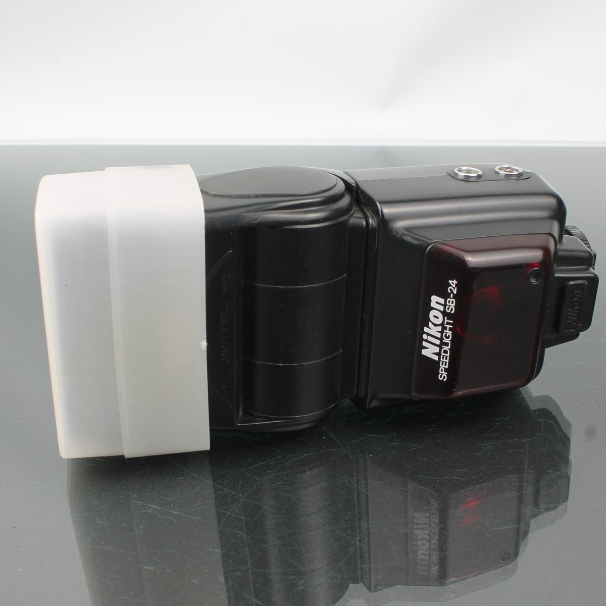 Nikon Speedlight SB-24