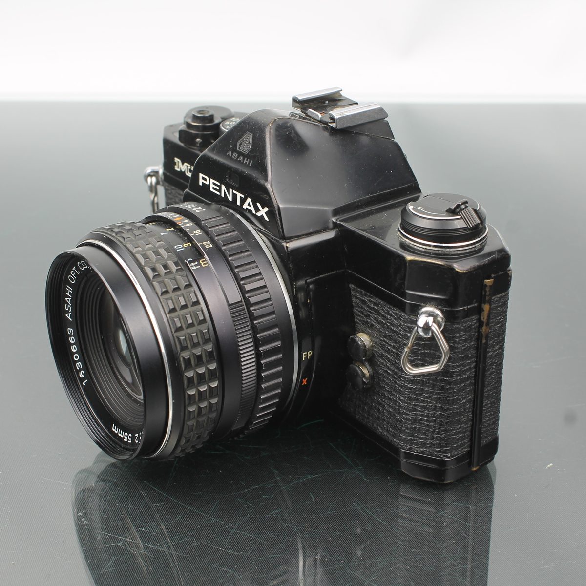 Asahi Pentax MX + SMC Pentax-M 50mm f/2