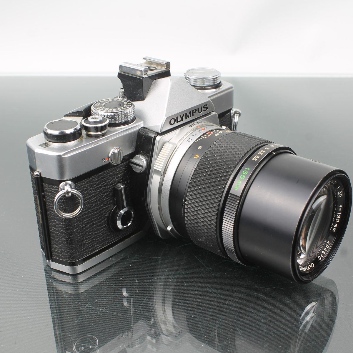 Olympus OM-1 + E.Zuiko Auto-T 135mm f/3.5