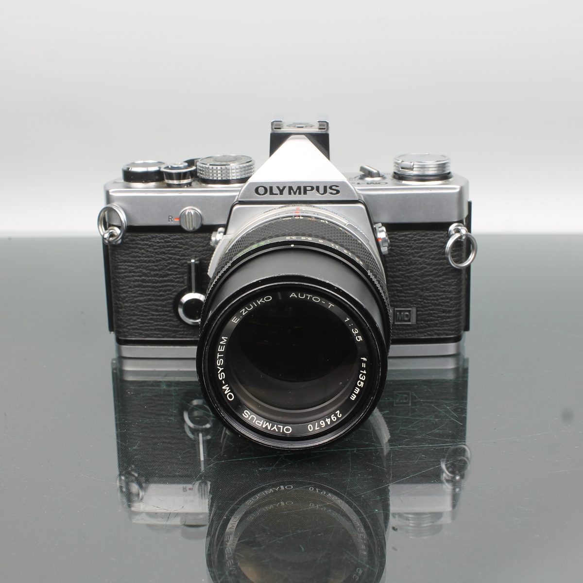 Olympus OM-1 + E.Zuiko Auto-T 135mm f/3.5
