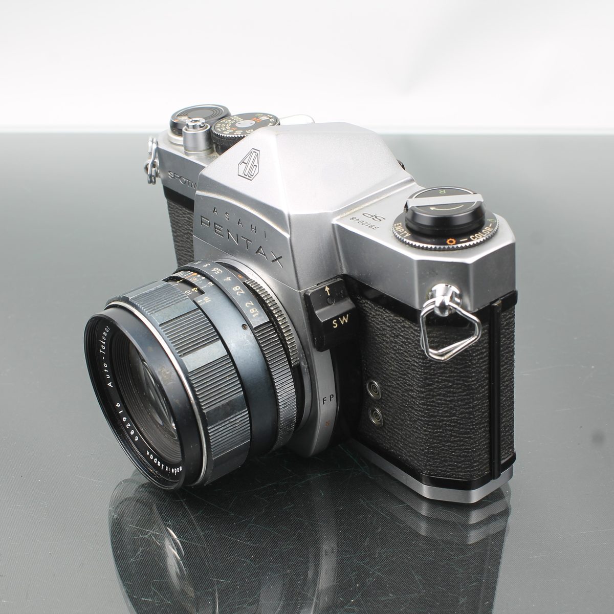 Asahi Pentax Spotmatic + Takumar 55mm f1.8