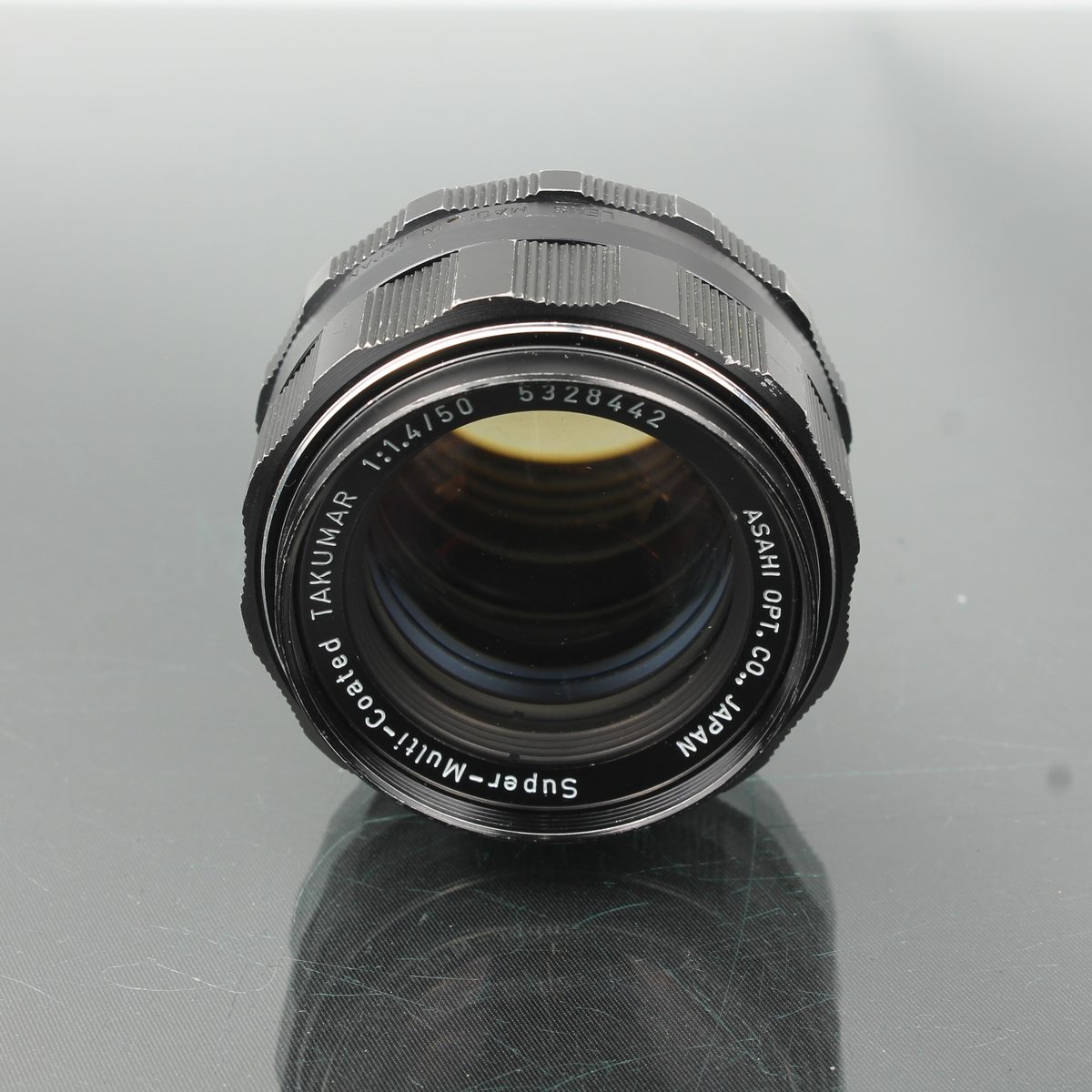 Asahi Pentax Super Multi Coated Takumar 50mm f/1.4