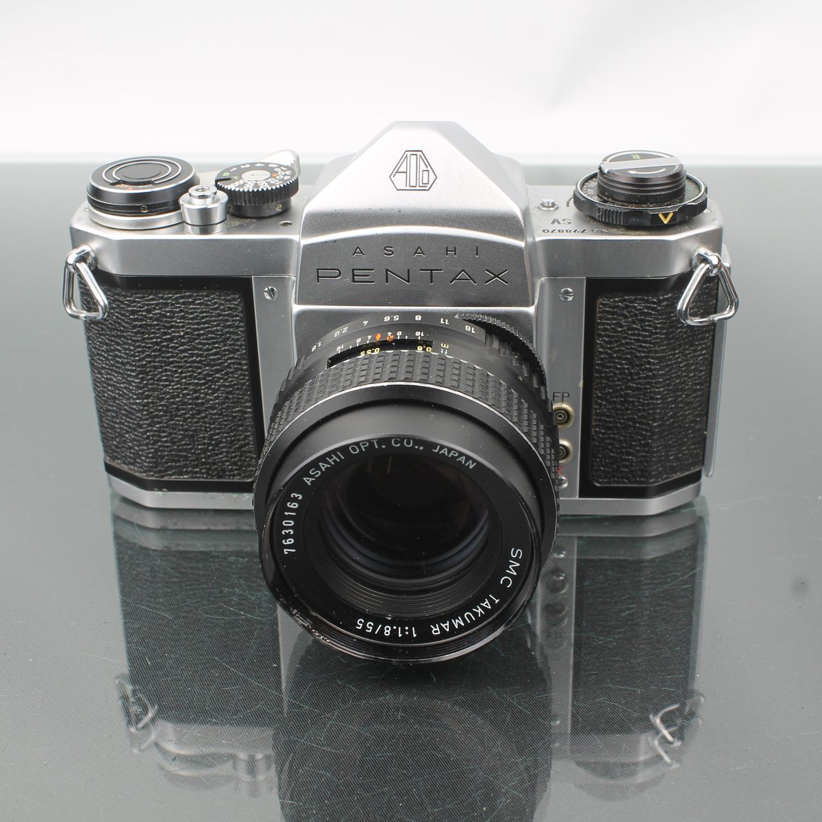 Asahi Pentax SV + SMC Takumar 55mm f/1.8