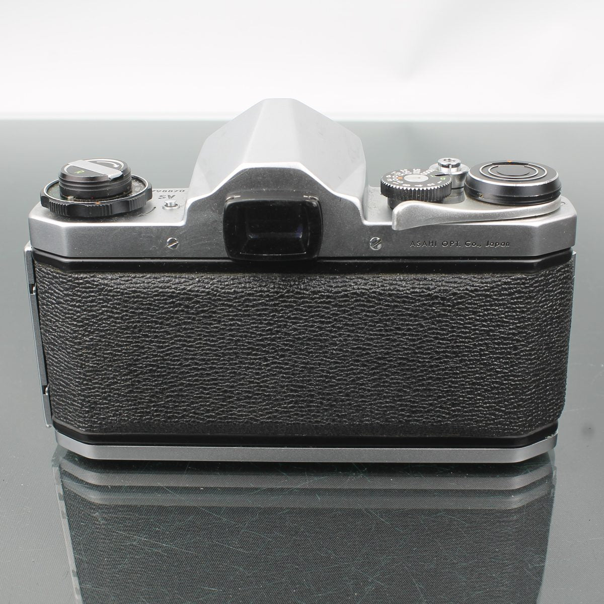 Asahi Pentax SV + SMC Takumar 55mm f/1.8