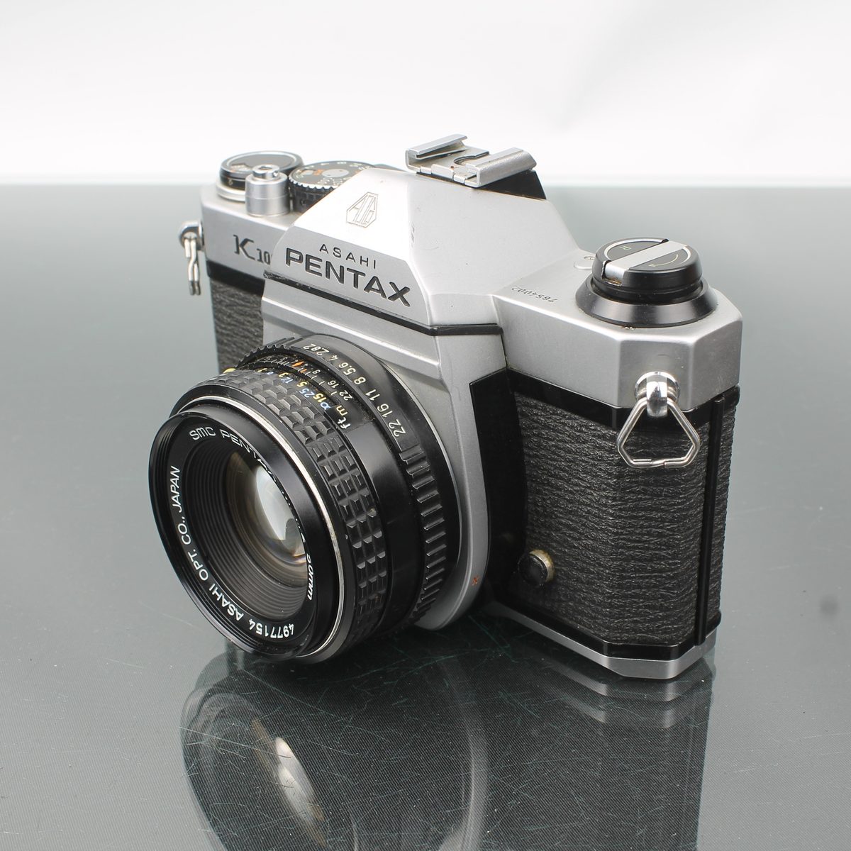 Asahi Pentax K1000 + SMC 1:2 50mm