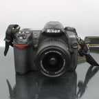 Nikon D200 + AF-S DX 18-55mm f/3.5-5.6G VR II