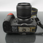 Nikon D200 + AF-S DX 18-55mm f/3.5-5.6G VR II