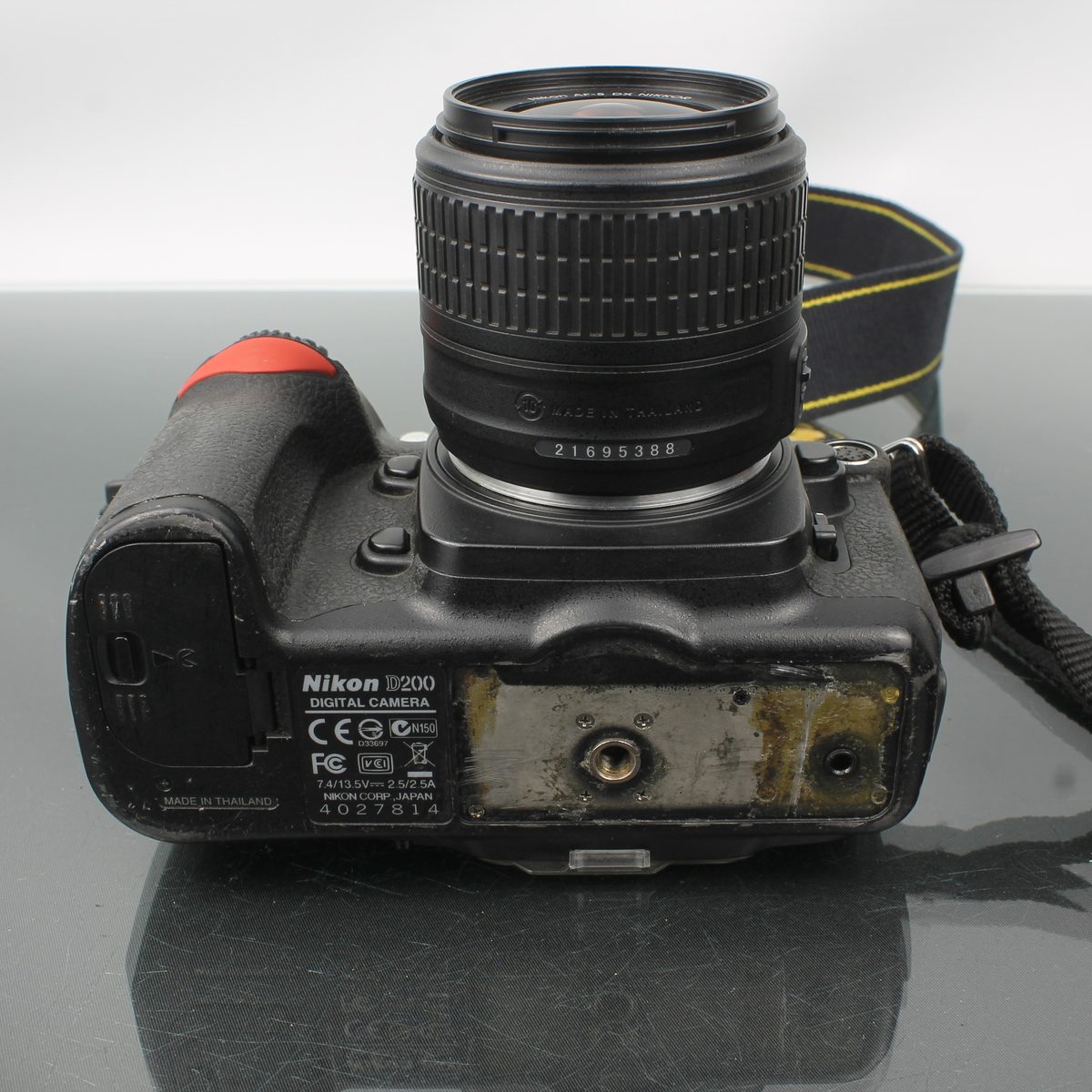 Nikon D200 + AF-S DX 18-55mm f/3.5-5.6G VR II
