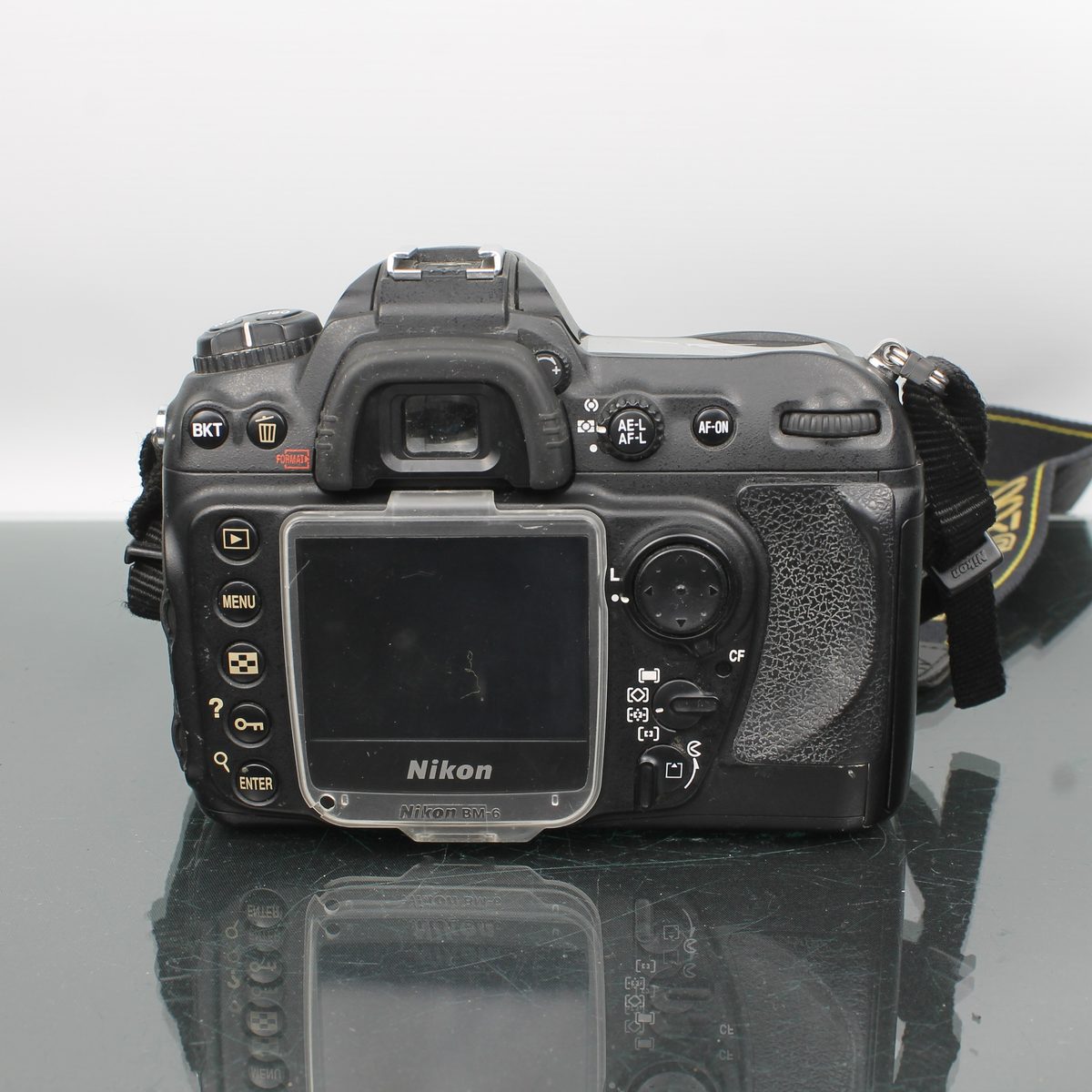 Nikon D200 + AF-S DX 18-55mm f/3.5-5.6G VR II