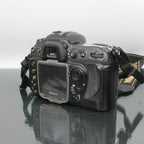 Nikon D200 + AF-S DX 18-55mm f/3.5-5.6G VR II