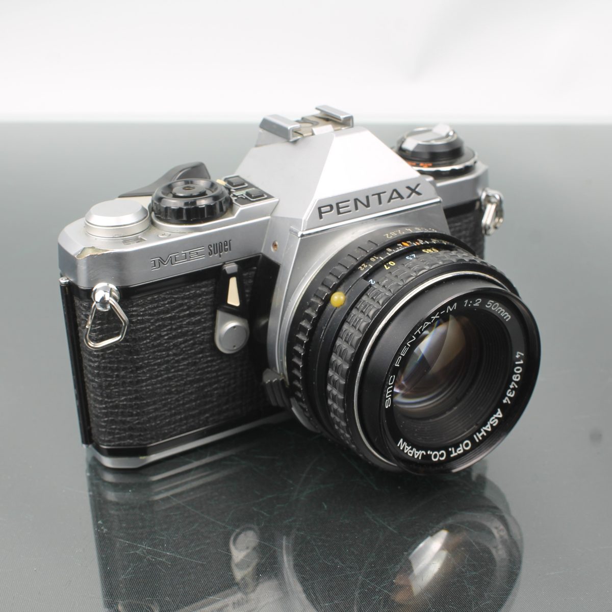 Asahi Pentax ME Super + SMC Pentax 1:2 50mm Lens