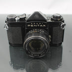 Asahi Pentax SV + Auto Takumar 1:1.8/55 Lens