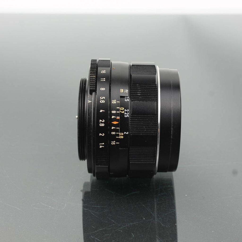 Asahi Super Takumar 1:1.4/50 Lens