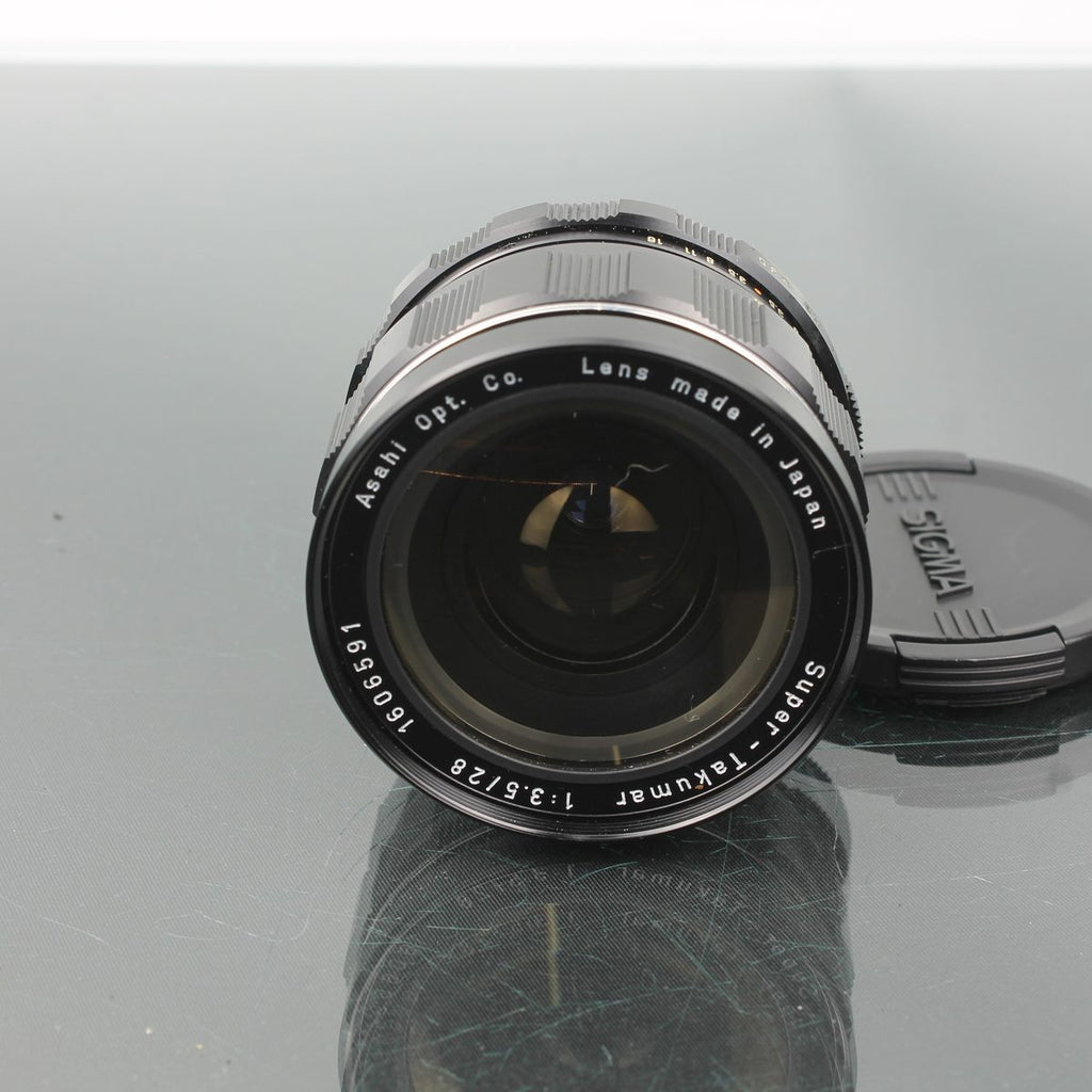 Asahi Super Takumar 28mm f/3.5