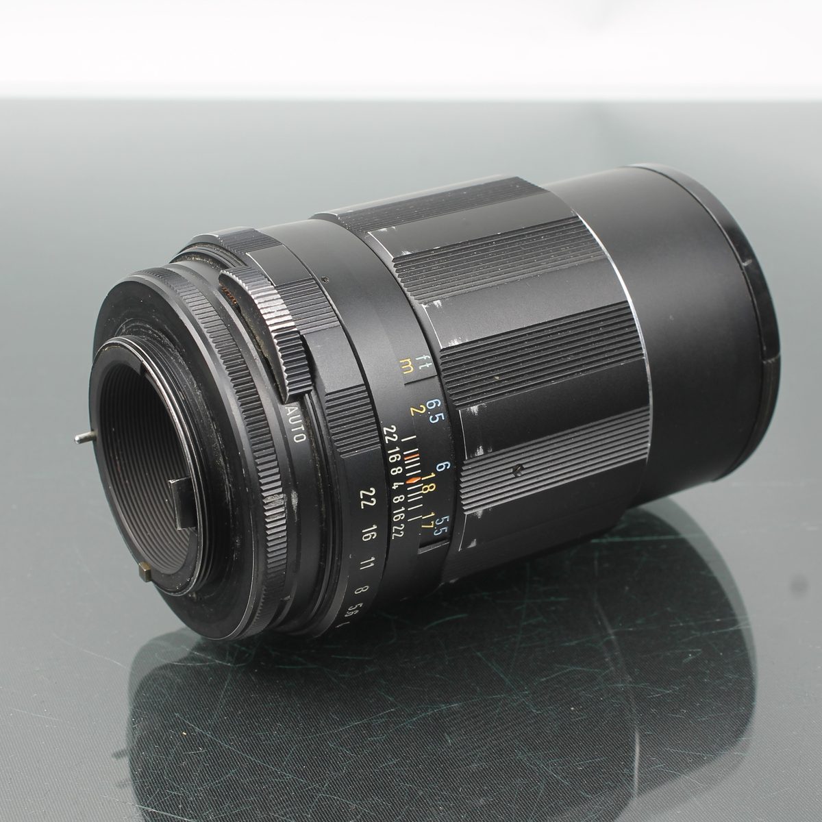 Asahi SMC Takumar 135mm f/2.5