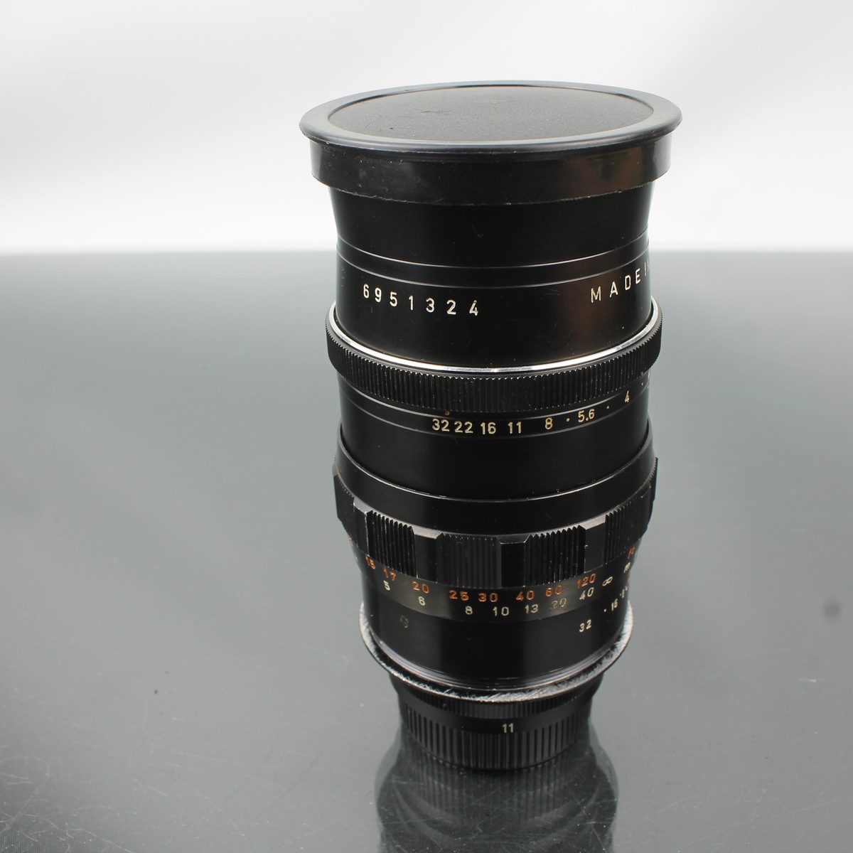 Pentacon 135mm f/2.8