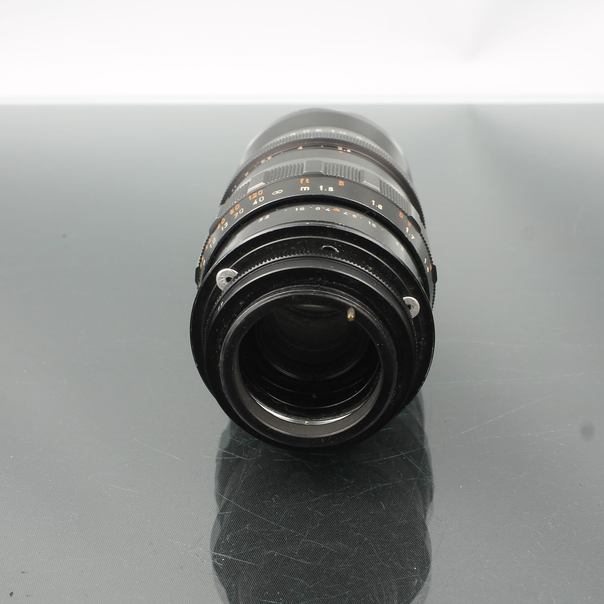 Pentacon 135mm f/2.8