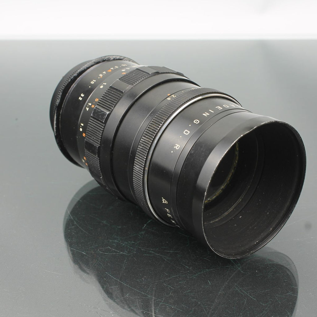 Pentacon 135mm f/2.8