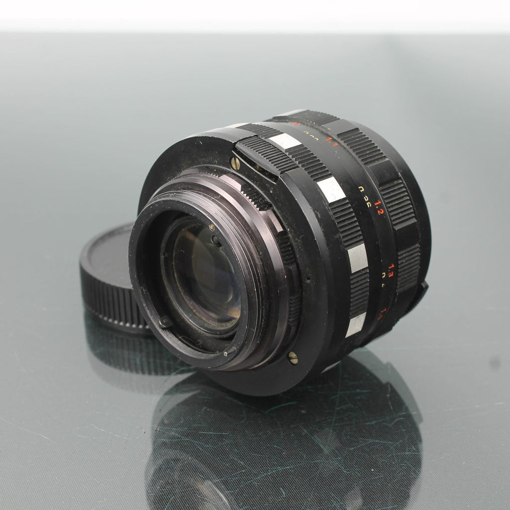 Meyer-Optik Görlitz Oreston 50mm f/1.8
