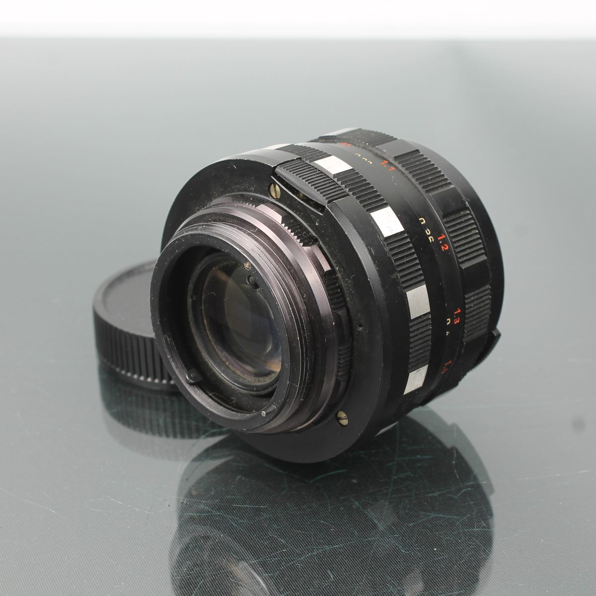 Meyer-Optik Görlitz Oreston 50mm f/1.8