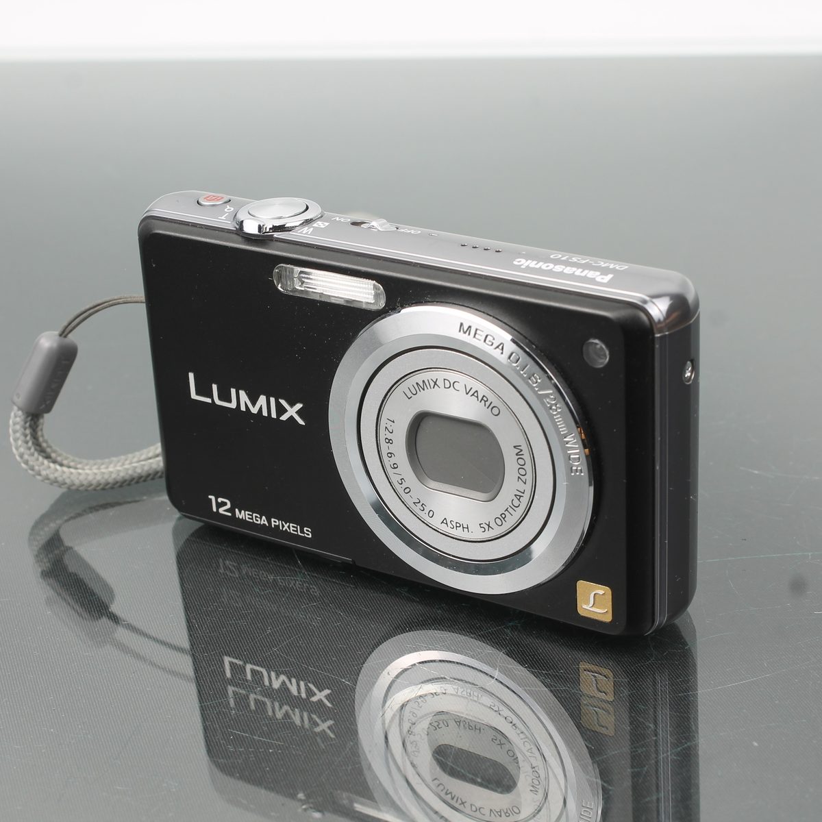 Panasonic Lumix DMC-FS10