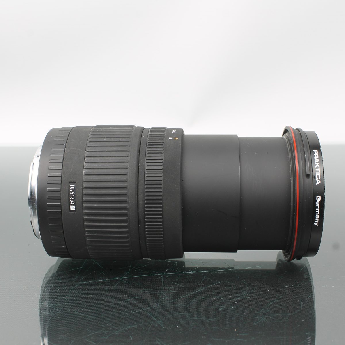 Sigma Zoom 18-200mm f/3.5-6.3 DC