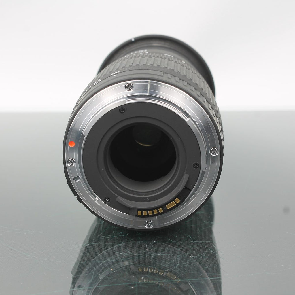 Sigma Zoom 18-200mm f/3.5-6.3 DC