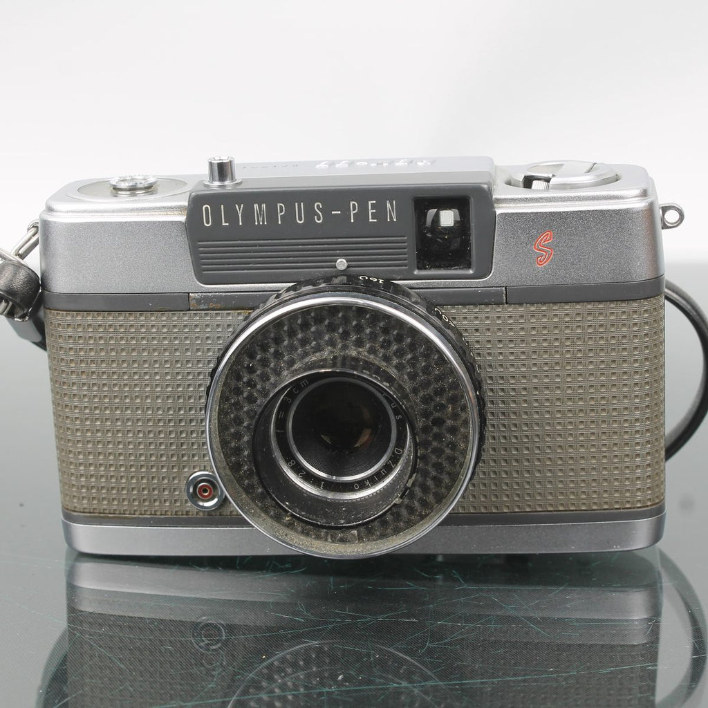 Olympus Pen-EE