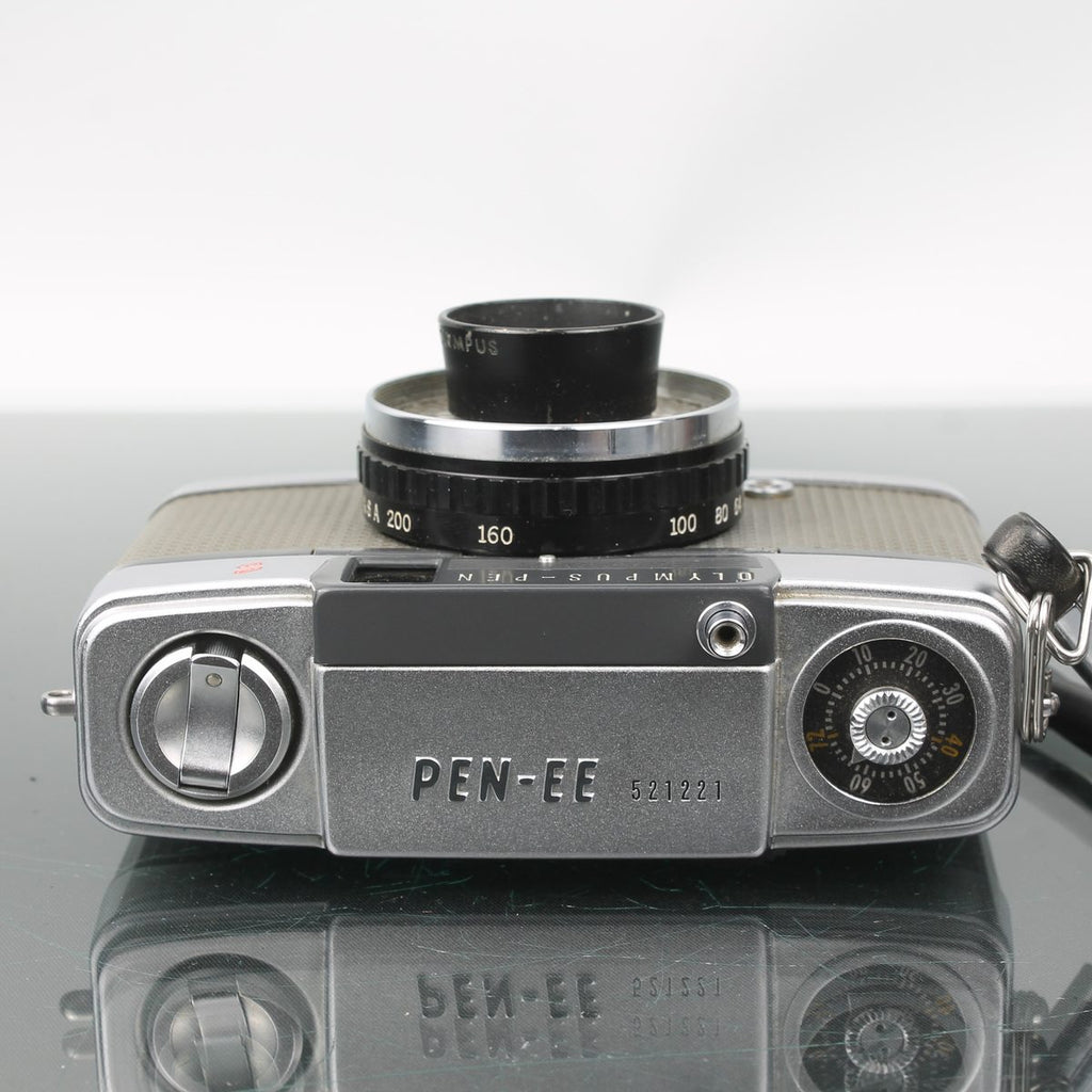 Olympus Pen-EE
