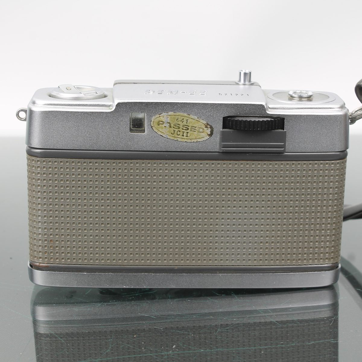 Olympus Pen-EE