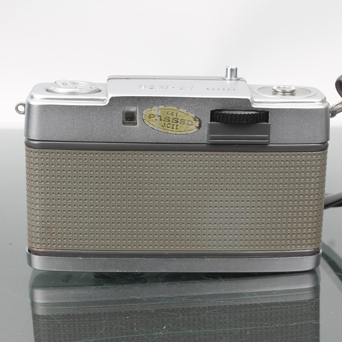 Olympus Pen-EE