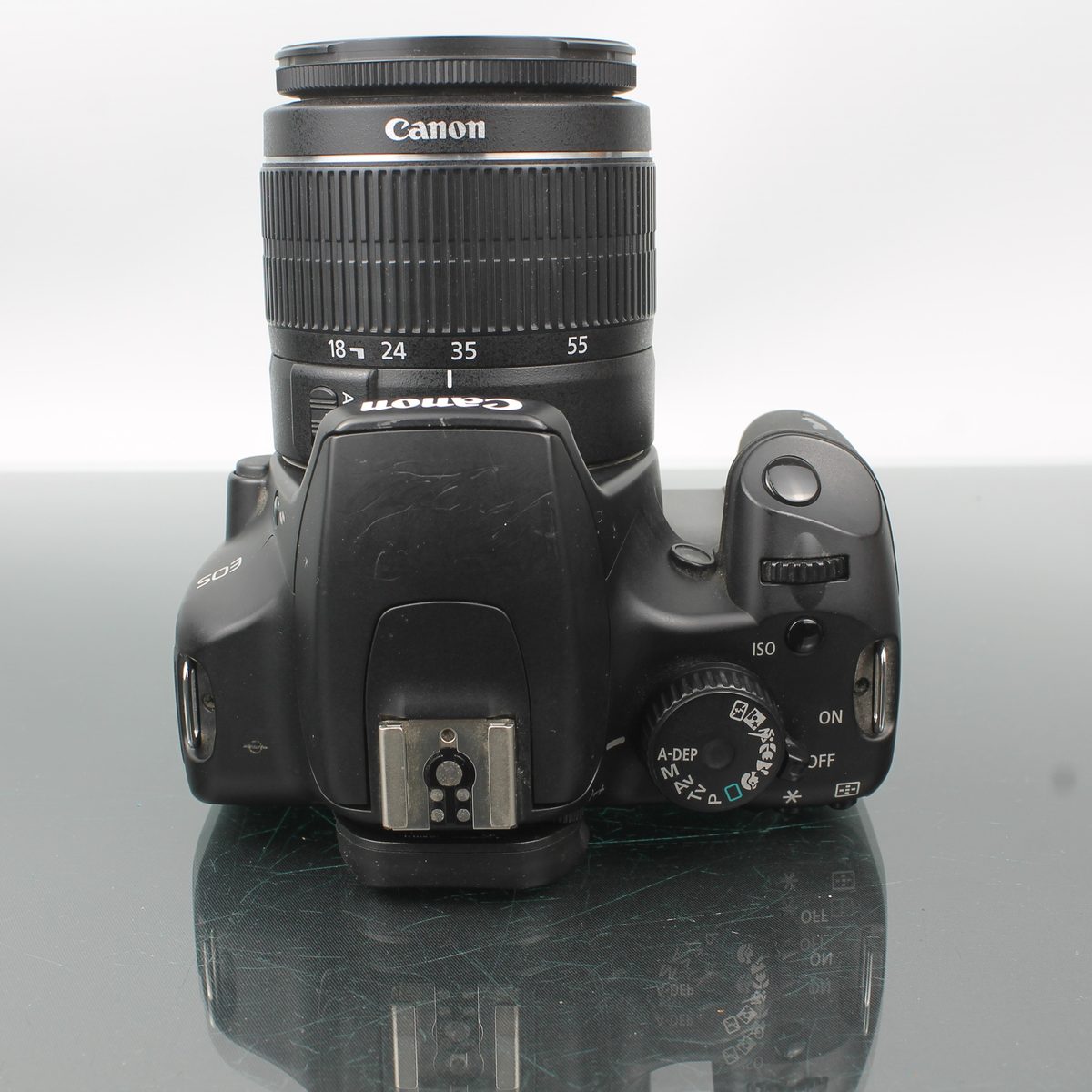 Canon EOS 1000D + EF-S 18-55mm f/3.5-5.6