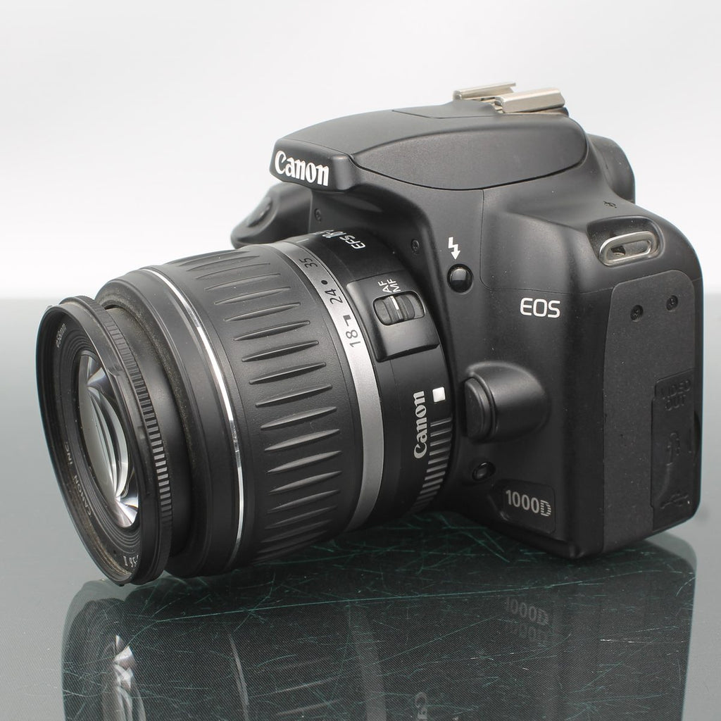Canon EOS 1000D + Canon Zoom Lens EF-S 18-55mm f/3.5-5.6 II