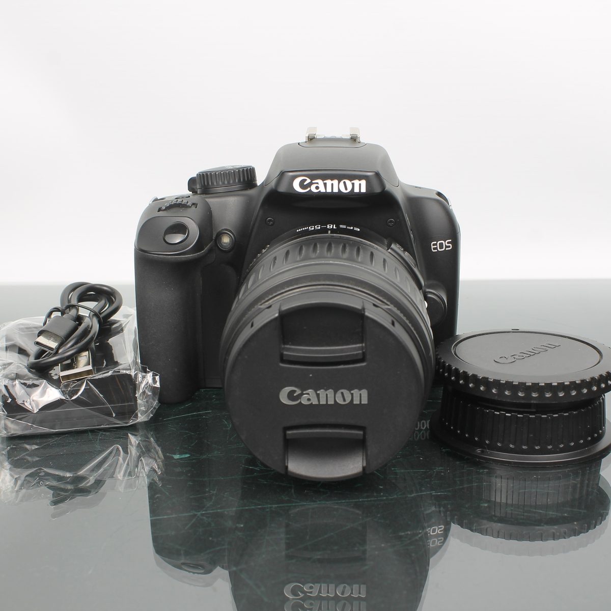 Canon EOS 1000D + Canon Zoom Lens EF-S 18-55mm f/3.5-5.6 II