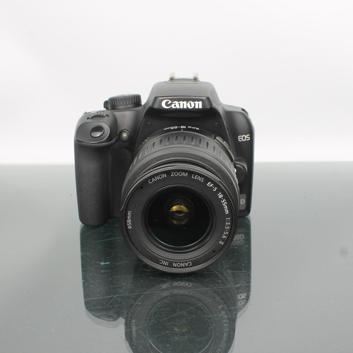 Canon EOS 1000D + Canon Zoom Lens EF-S 18-55mm f/3.5-5.6 II