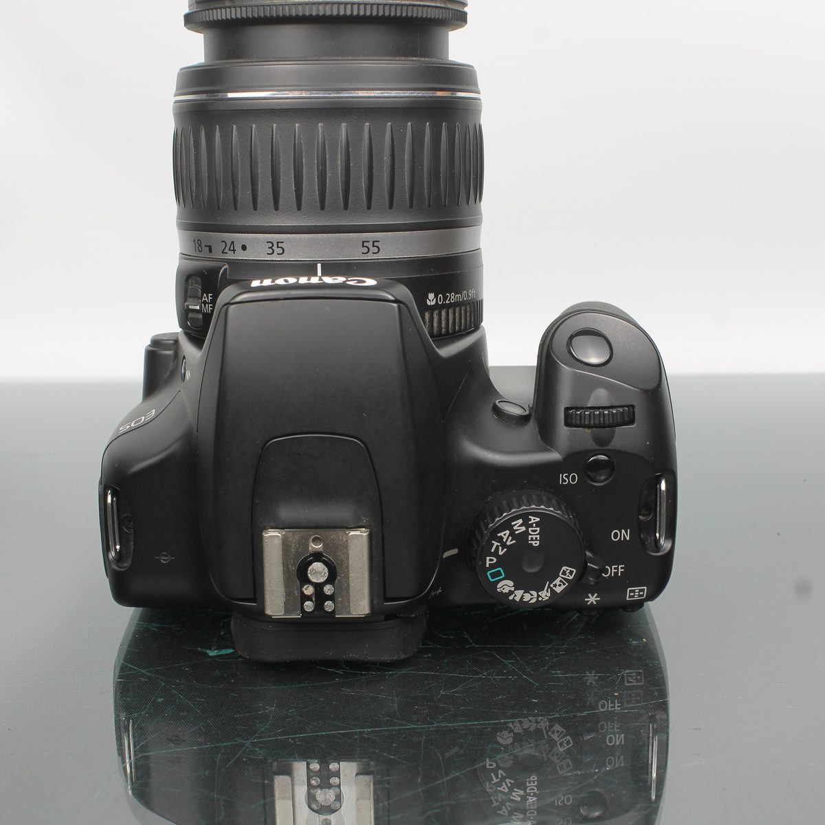 Canon EOS 1000D + Canon EF-S 18-55mm f/3.5-5.6 II