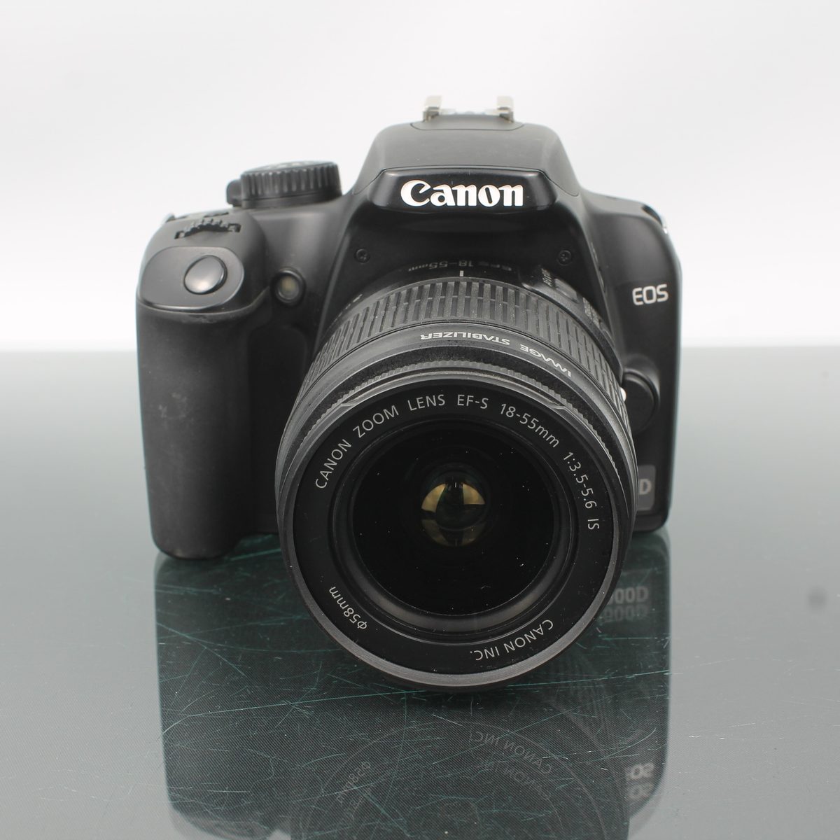 Canon EOS 1000D Kit EF-S 18-55mm IS