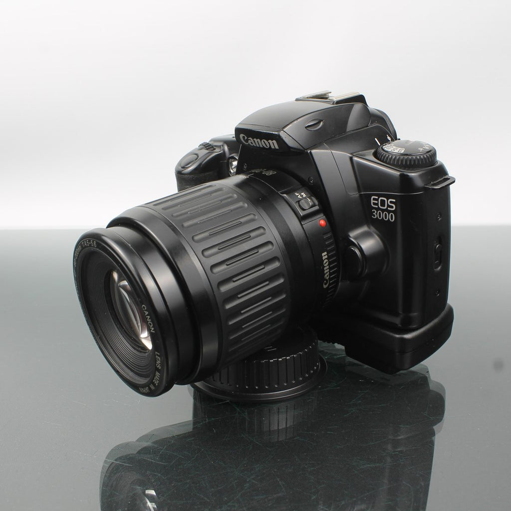 Canon EOS 3000 + Canon Zoom Lens EF 80-200mm f/4.5-5.6