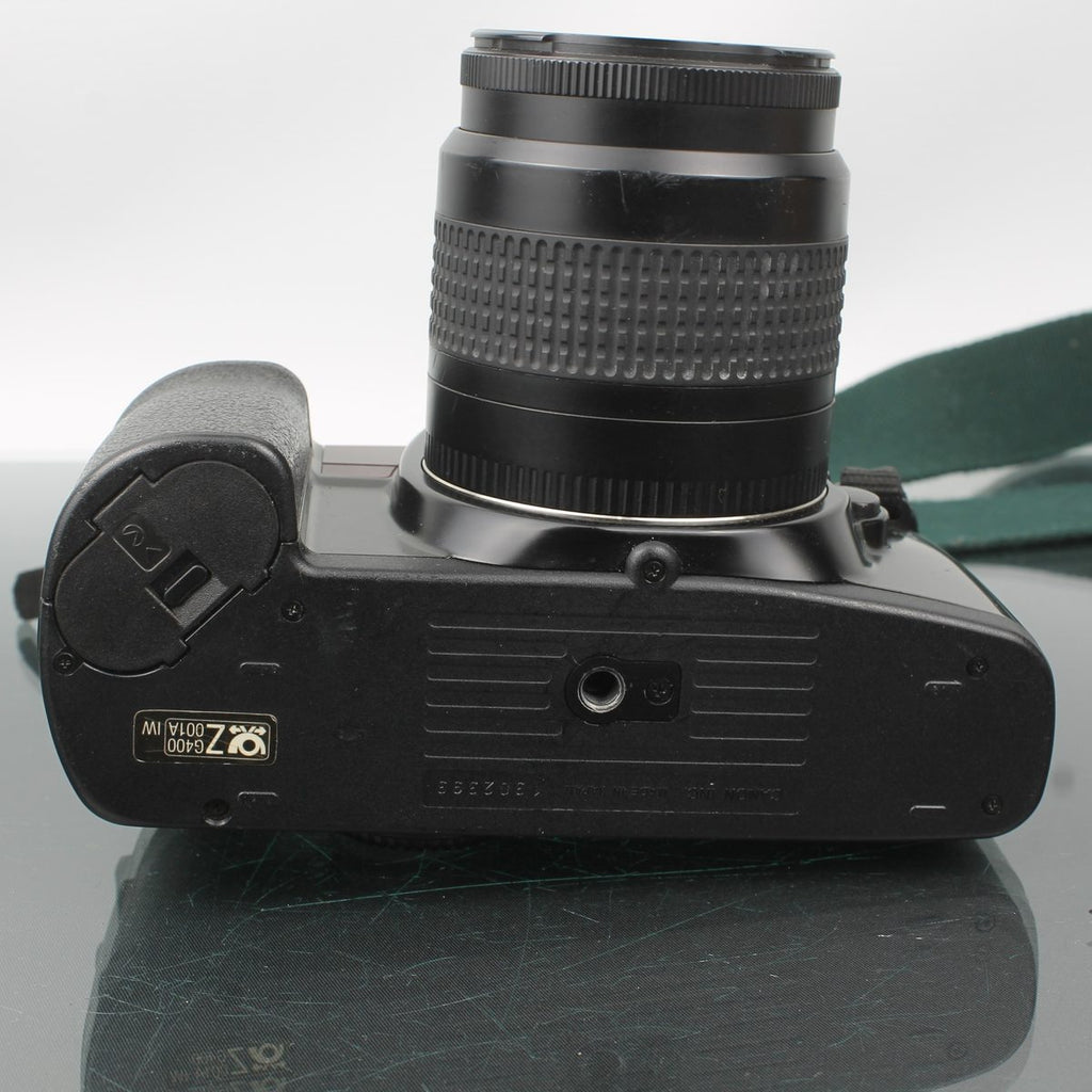 Canon EOS 100 + Canon Zoom Lens EF 35-80mm f/4-5.6 III
