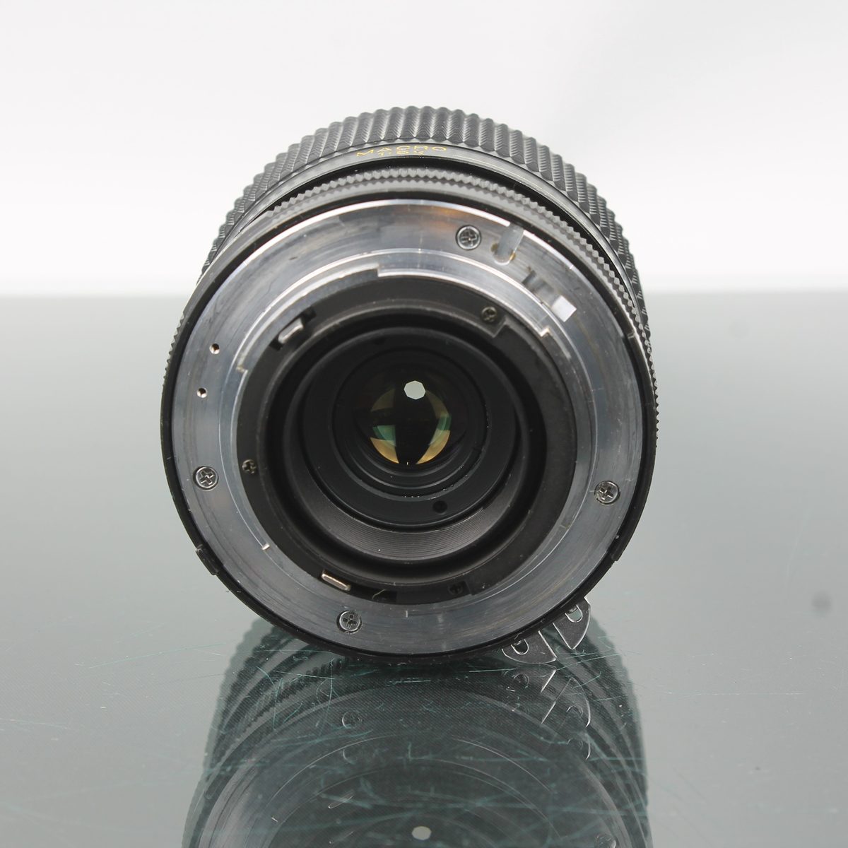 Vivitar 28-70mm f/3.5-4.8 MC